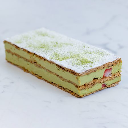 Millefeuille au thé vert mâcha & aux fraises