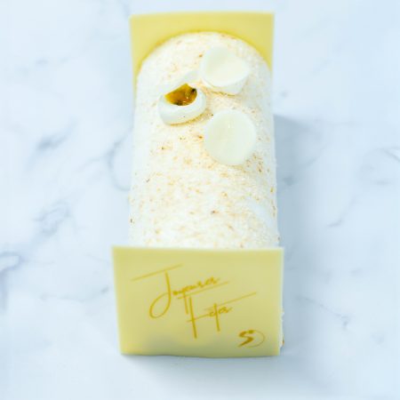 Bûche Noix de coco, Mangue & Passion